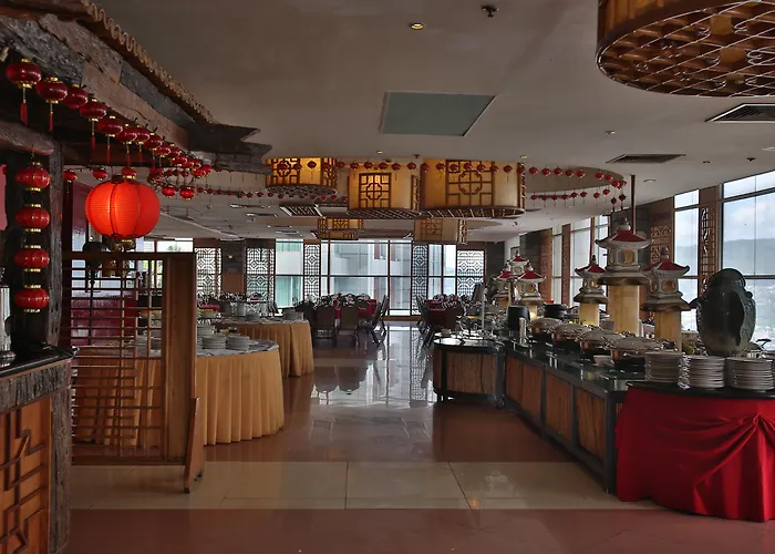 Hotel Crown Regency & Towers