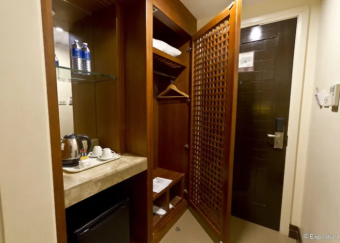 Crown Regency & Towers Hotel Cebu