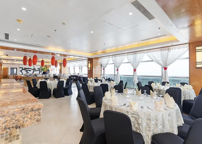 Crown Regency & Towers Hotel