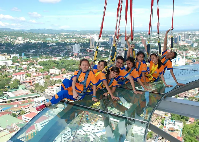 Crown Regency & Towers 4*