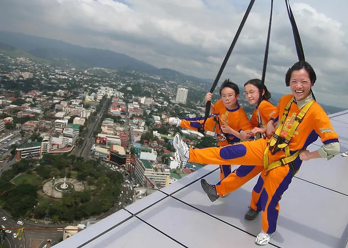 Crown Regency & Towers Hotel Cebu