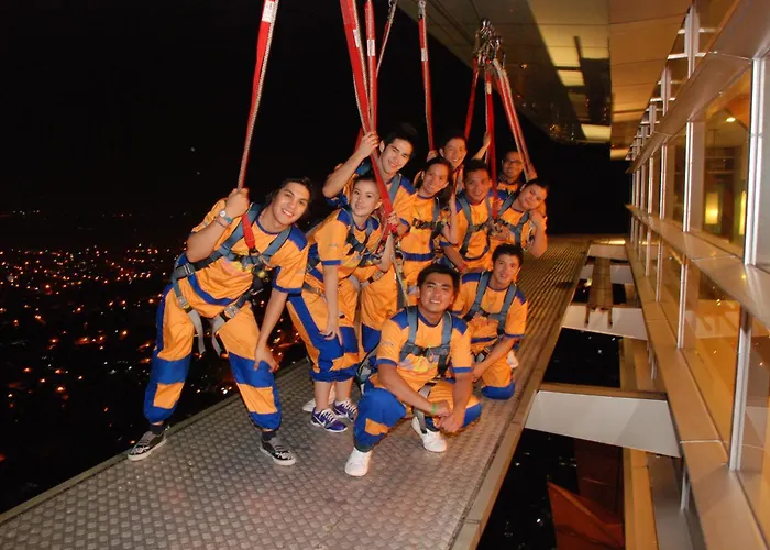 Crown Regency & Towers 4* Cebu