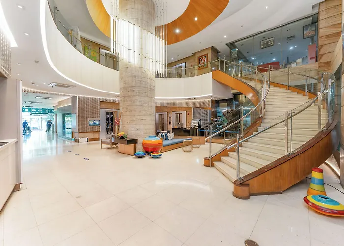 Crown Regency & Towers Cebu